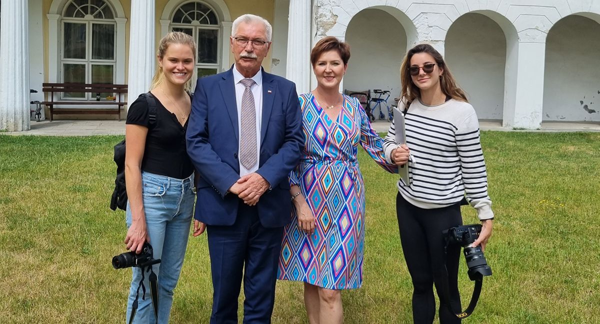 Wizyta Kathleen Shriver w Samodzielnym Publicznym Sanatorium Rehabilitacyjnym im. J. Korczaka w Krasnobrodzie 